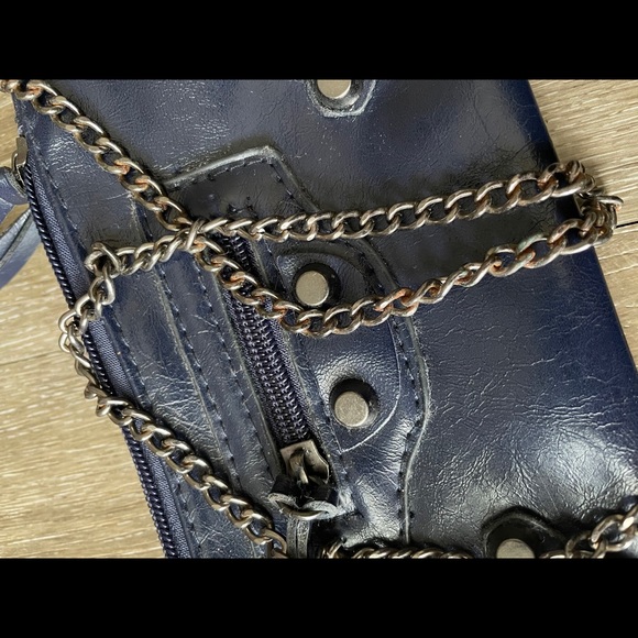 “City” Style Pouch/Wallet - Picture 6 of 6